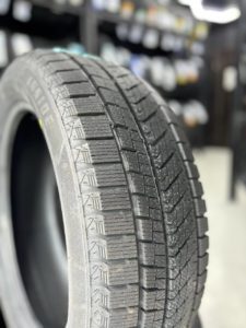 55R18 99H XL Шина DOVROAD ZYPHIRA WR03 зимняя